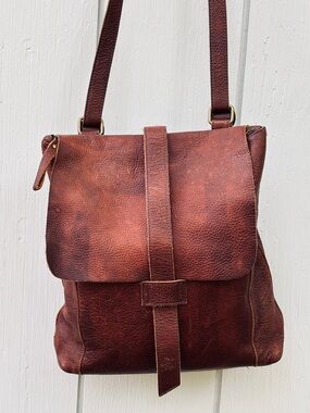 Duluth Trading Co. Lifetime Leather Convertible Backpack Messenger Bag